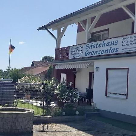 Gaestehaus Grenzenlos Aholfing المظهر الخارجي الصورة